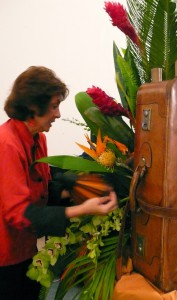 Dimostrazioni e Conferenze al Garden Club di Bologna - Omaggio a Maria Novella Poggeschi - Dimostratrice Daniela D'Auria, Presidente Scuola SIAF